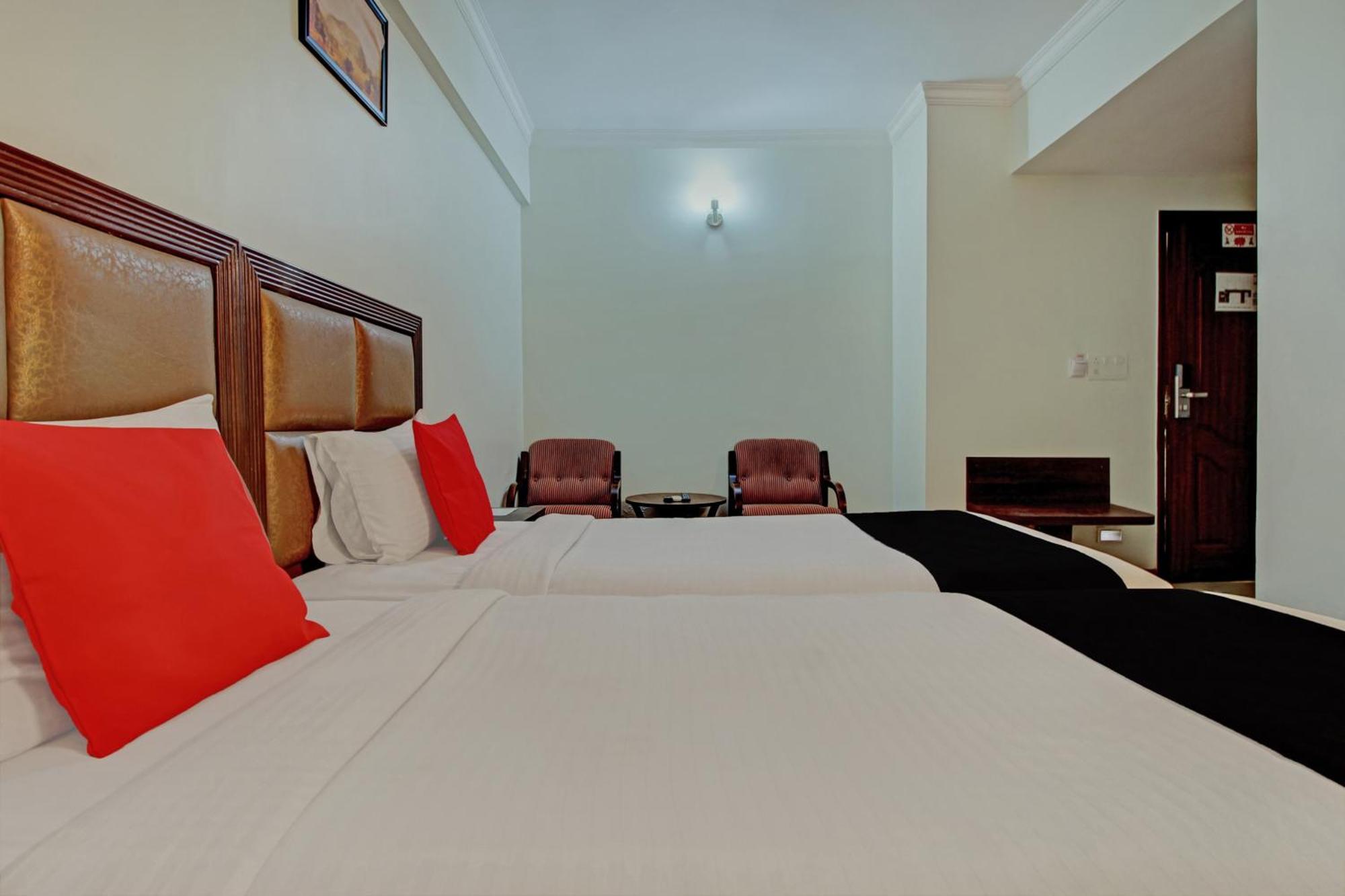 CAPITAL O75673 S K Suites Bangalore Exterior foto