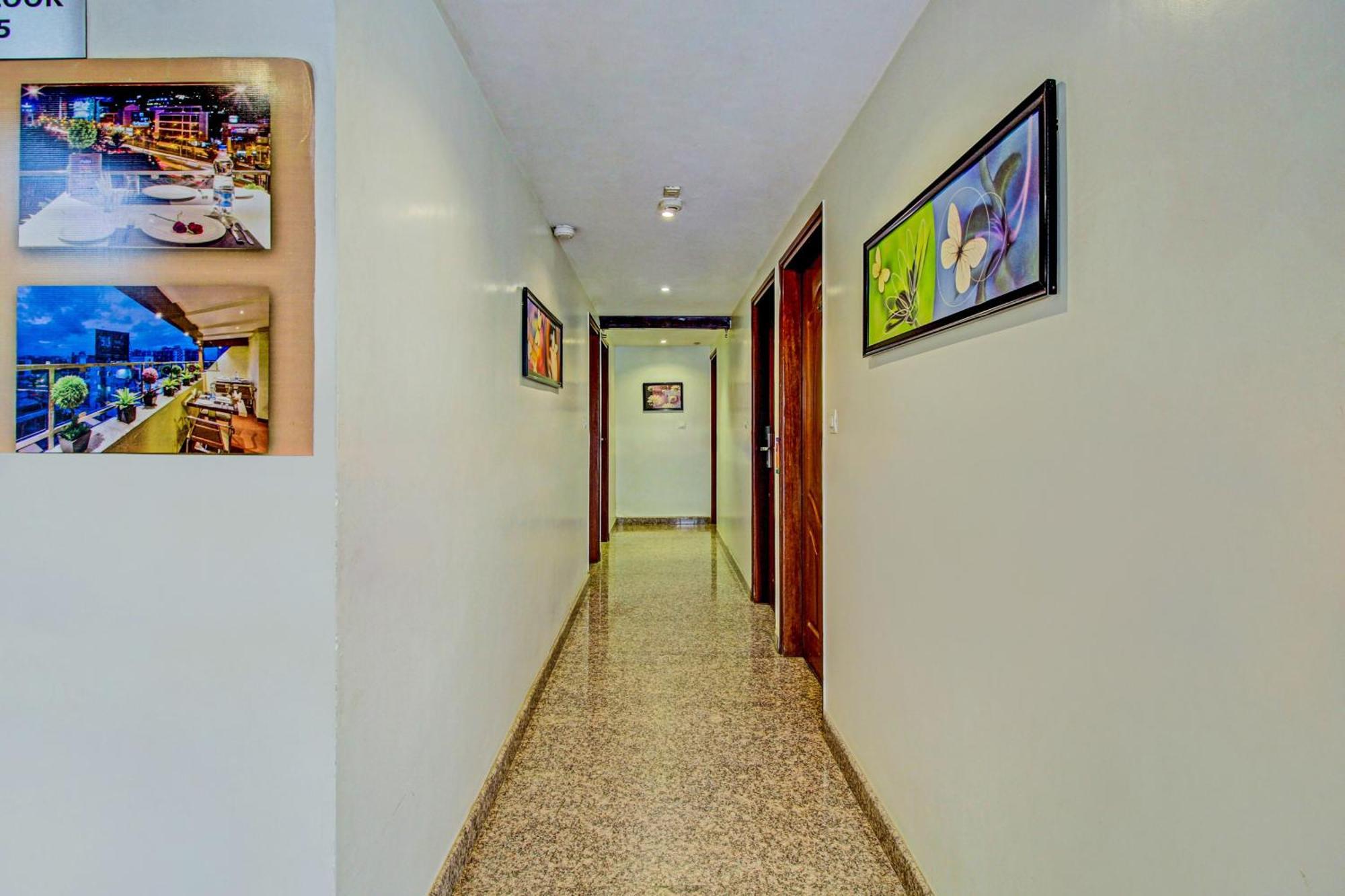 CAPITAL O75673 S K Suites Bangalore Exterior foto