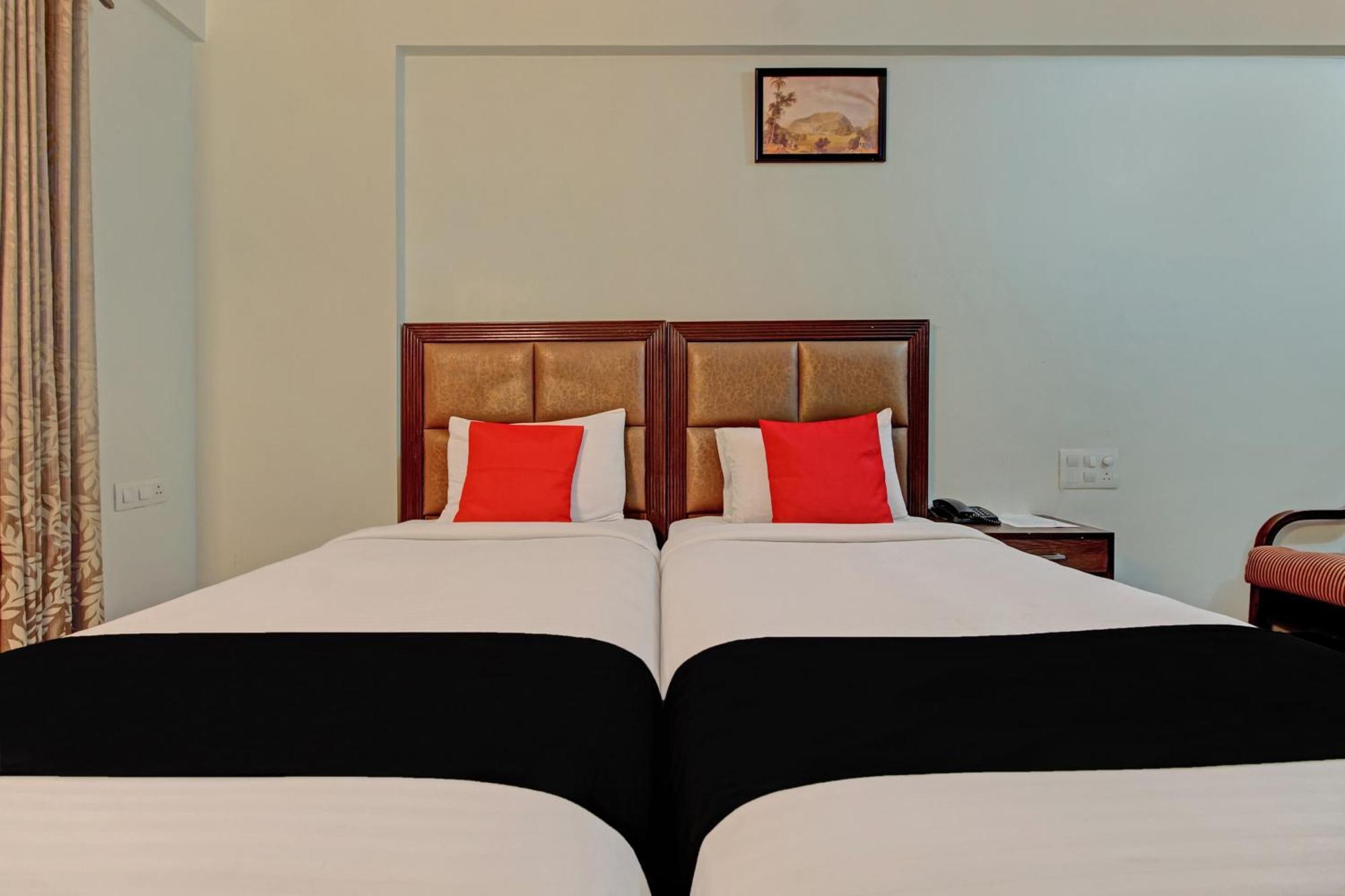 CAPITAL O75673 S K Suites Bangalore Exterior foto